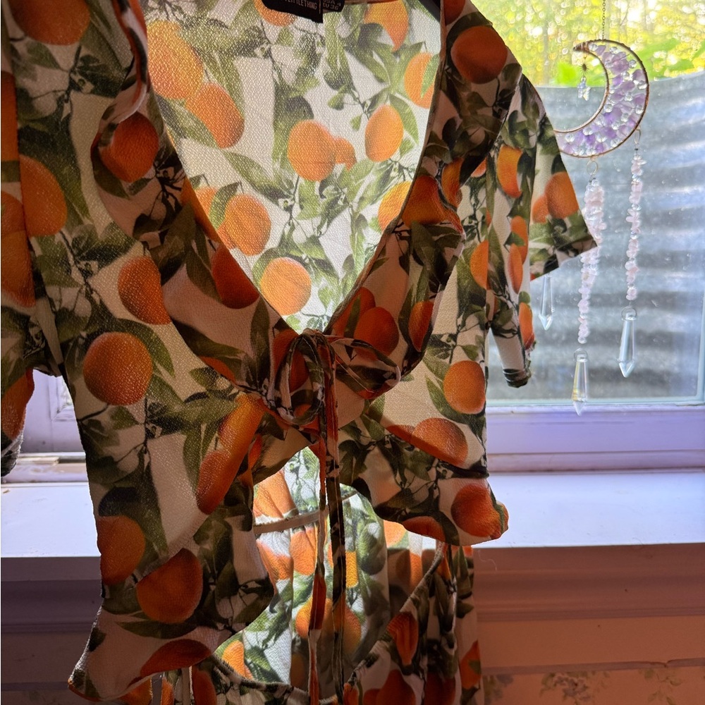 🍊 PrettyLittleThing Oranges Tie-Front Romper 🍊